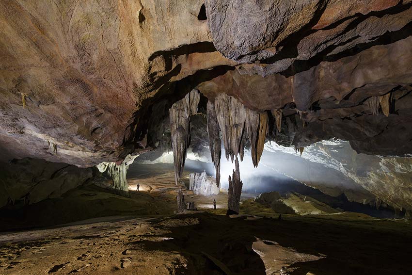 The magnificent Kingdom of Caves in Vietnam