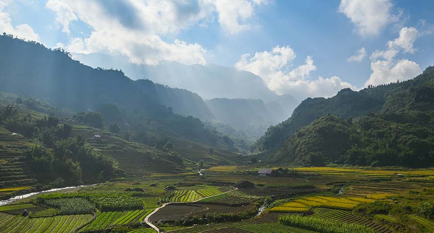 Vietnam Mountain Marathon runs through stunning landscapes