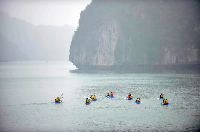 Halong Bay Weather: Best time to visit for great weather and low price