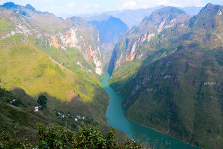 Ha Giang soars in popularity as 2019 travel destination