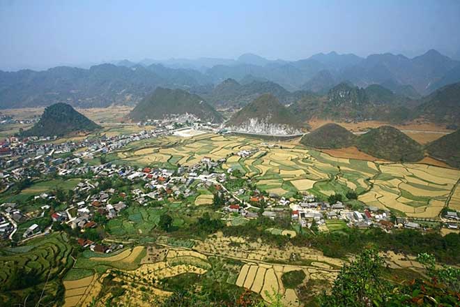 Ha Giang’s ample bosom nurtures its valleys, rivers